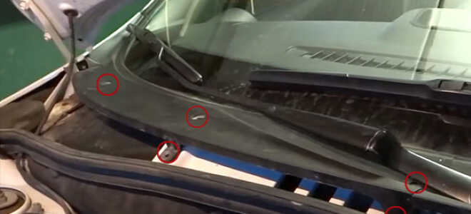 Замена салонного фильтра Лада Гранта