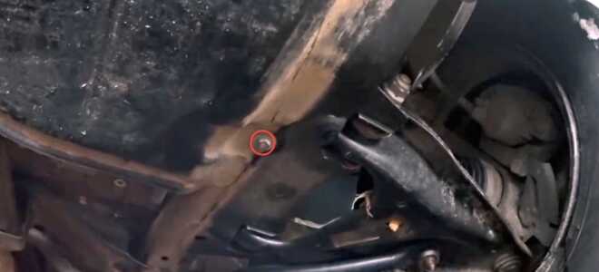 Замена масла в коробке Лада Ларгус