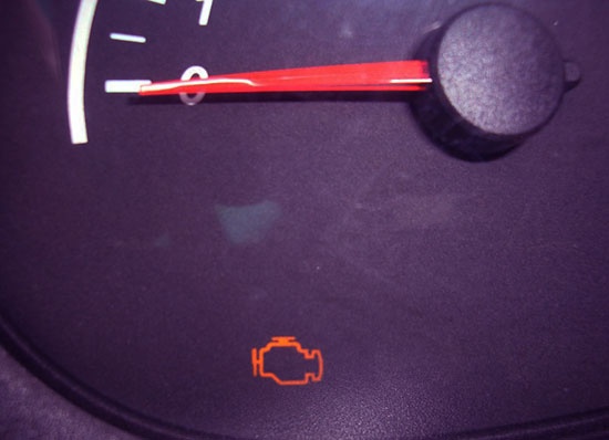 Почему горит Check Engine? Неисправности и способы устранения