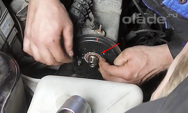 Установка нового сальника распредвала Калина