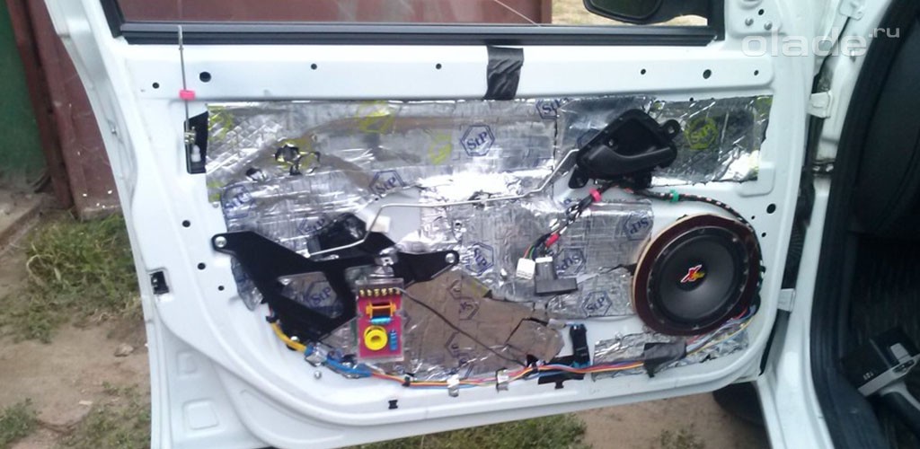 Нанесение вибропоглащающего материала Гранта