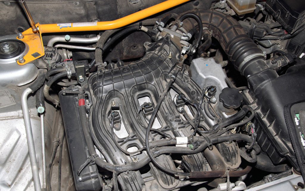 Замена свечей зажигания Лада Приора 16 valve своими руками